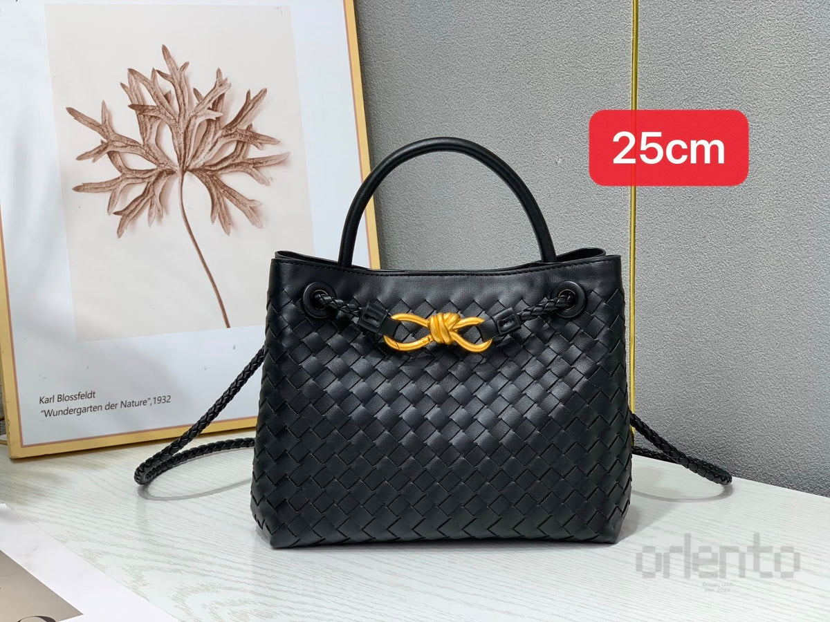 Bottega Veneta Black Woven Leather Top Handle Tote Bag – product view