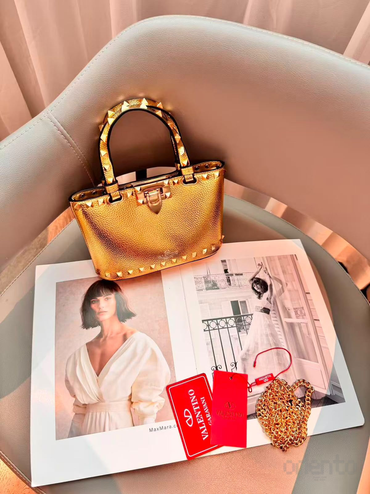 Valentino Bag Garavani Rockstud Mini Grainy Calfskin Gold – product view