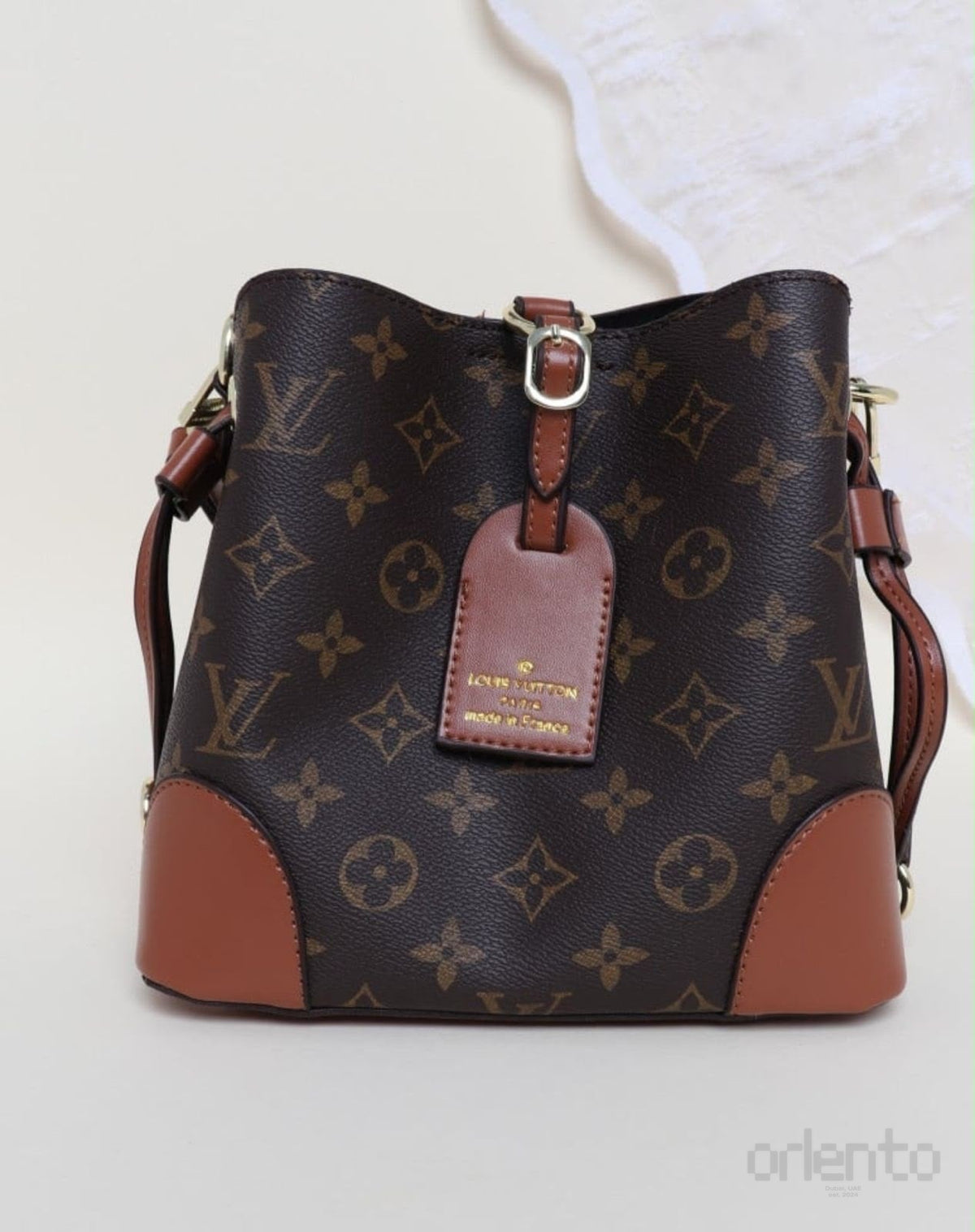 Louis Vuitton Bag Monogram Pocket Bucket – product view