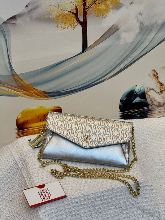 Carolina Herrera Bag Envelope Crossbody Wallet on Chain Silver – product view