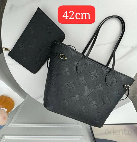 Louis Vuitton Bag Neverfull MM in Monogram Empreinte Leather – product view