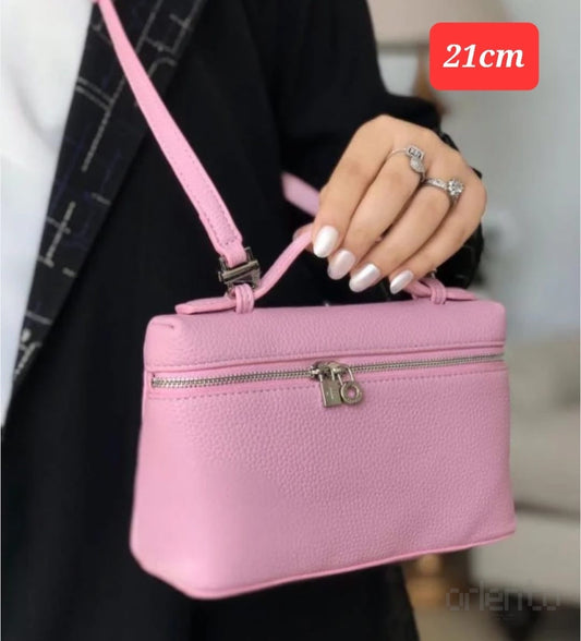 Loro Piana Pouch Extra Pocket L19 – product view