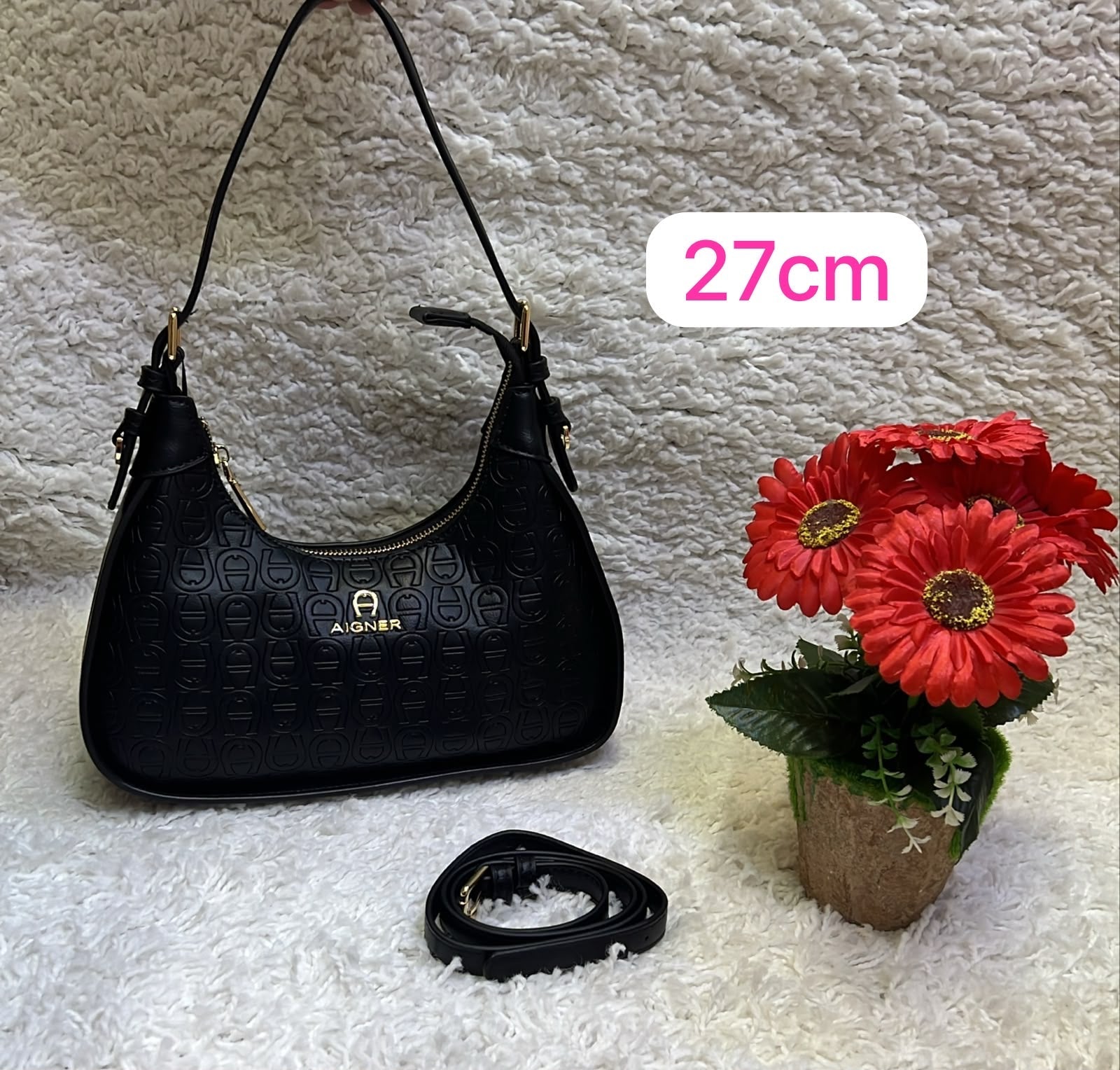 Aigner Bag Diadora Logo Hobo Black – product view