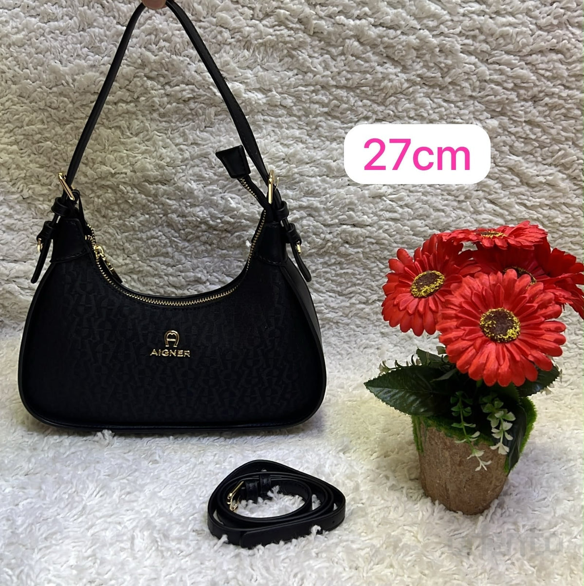 Aigner Bag Leah Icon Shoulder Black – product view