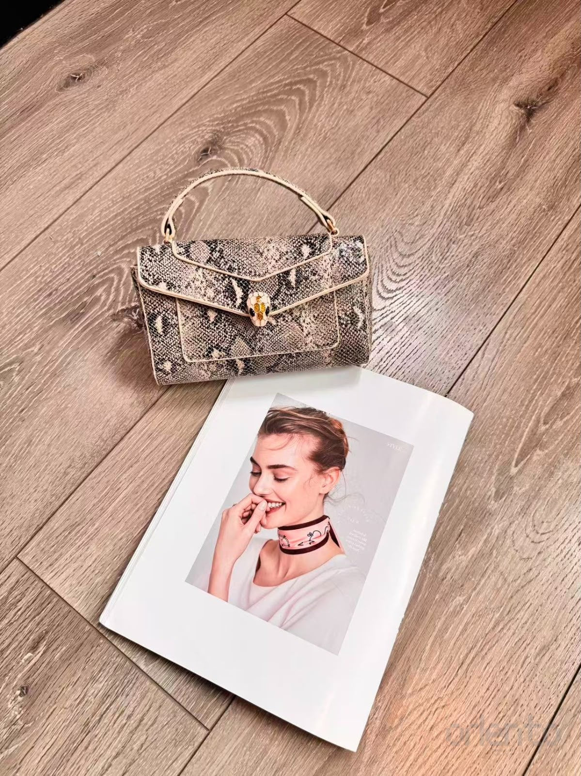 Bulgari Serpenti Forever White Bag – product view