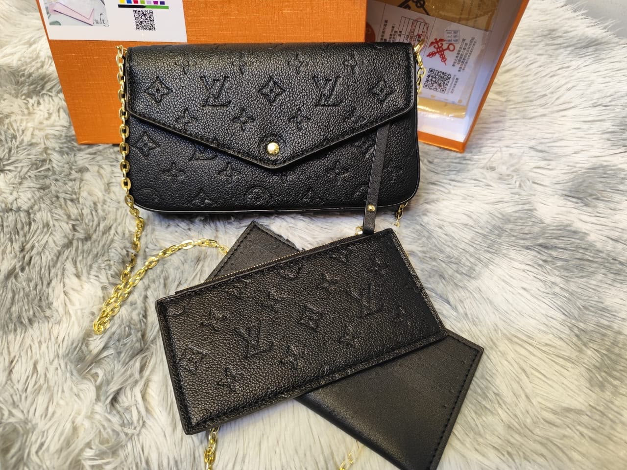 Louis Vuitton Bag Félicie Pochette Black – product view