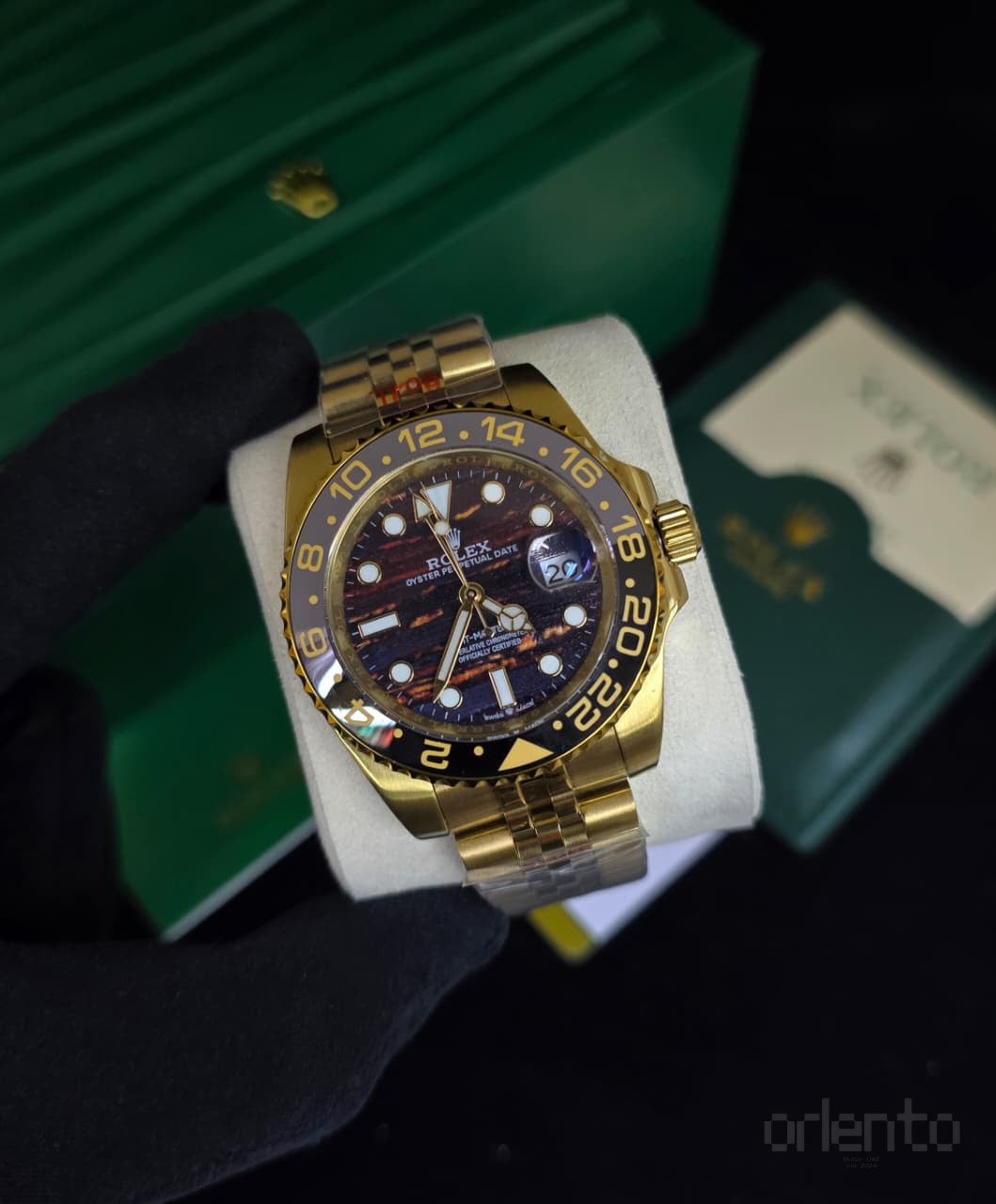 Rolex Watch GMT-Master II Black Dial Gold Bag – product view